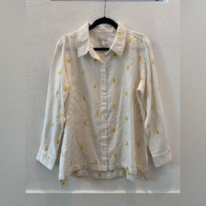 Isaac Mizrahi Bridgehampton linen-blend top white w/ yellow pineapple embroidery